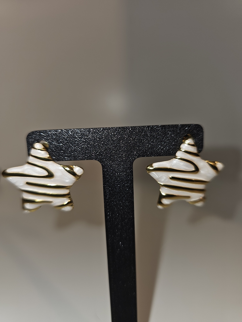 3 Pairs Of Earings - New - Picture 3 of 6